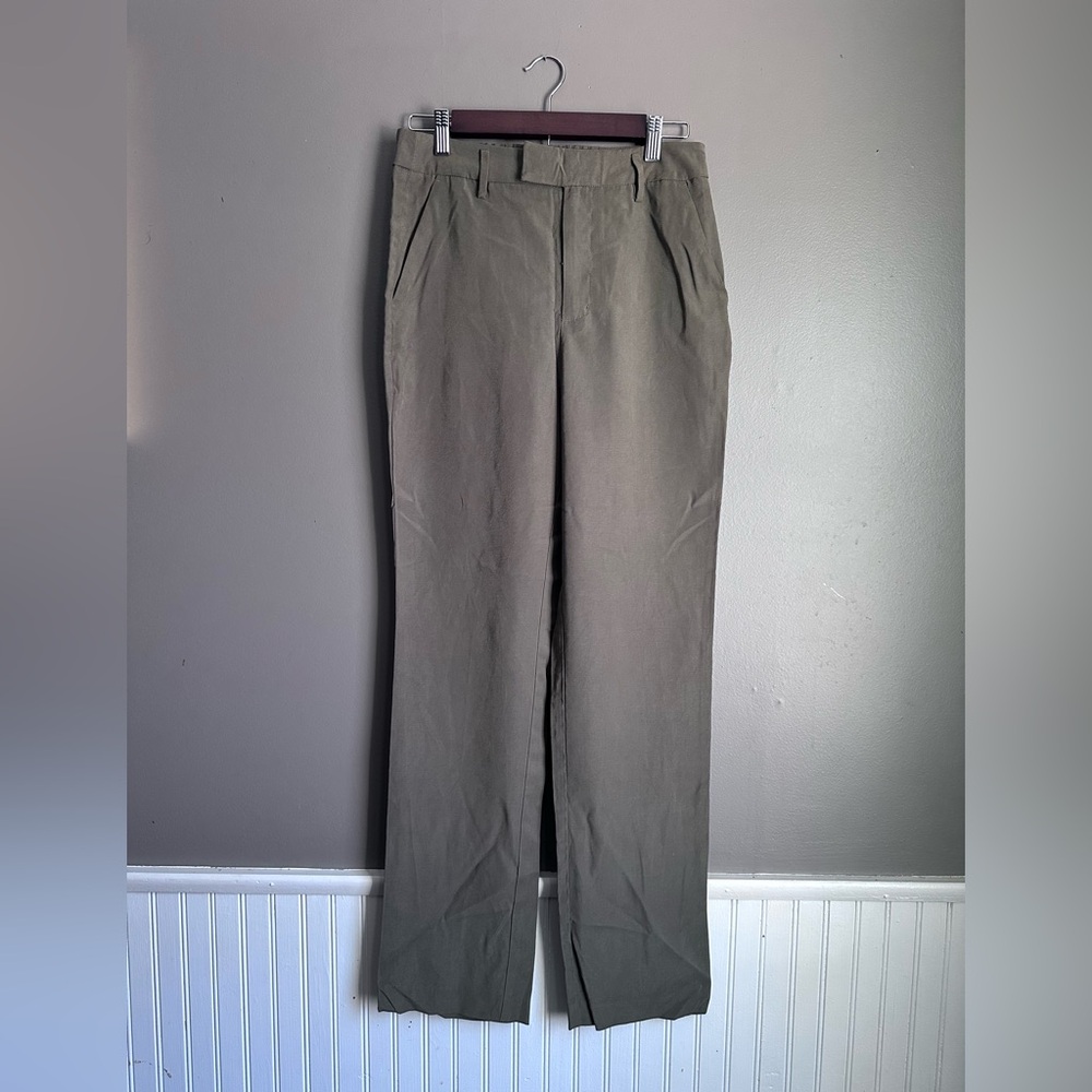 A New Day High Waisted Dress Pants Women’s Size 4 Green Trousers